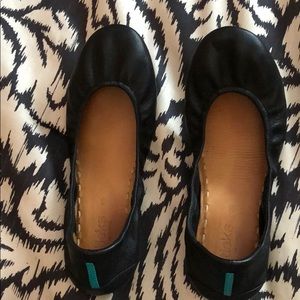 Black Tieks